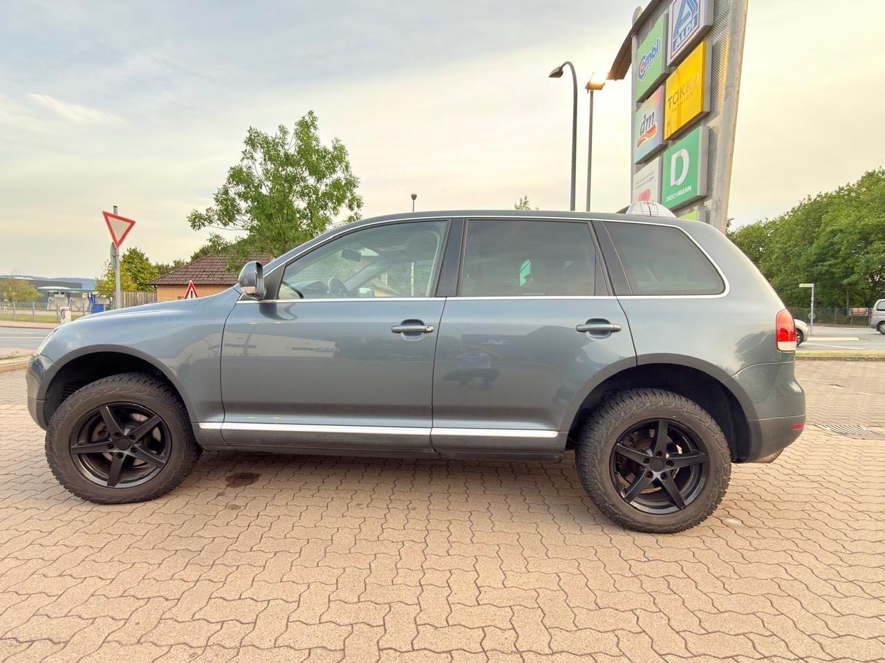 Volkswagen Touareg 2004 — engine 175 HP (129kW)