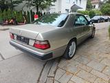 Mercedes-Benz 300 CE/Classic-Databew. 20.000.-!! - Mercedes-Benz Oldtimer: Coupe