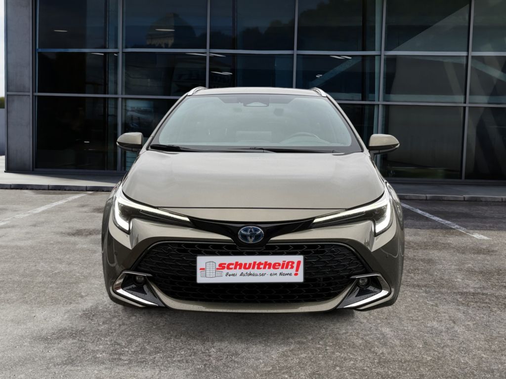 Fahrzeugabbildung Toyota Corolla 1.8 Hybrid Touring Sports Team Deutschla