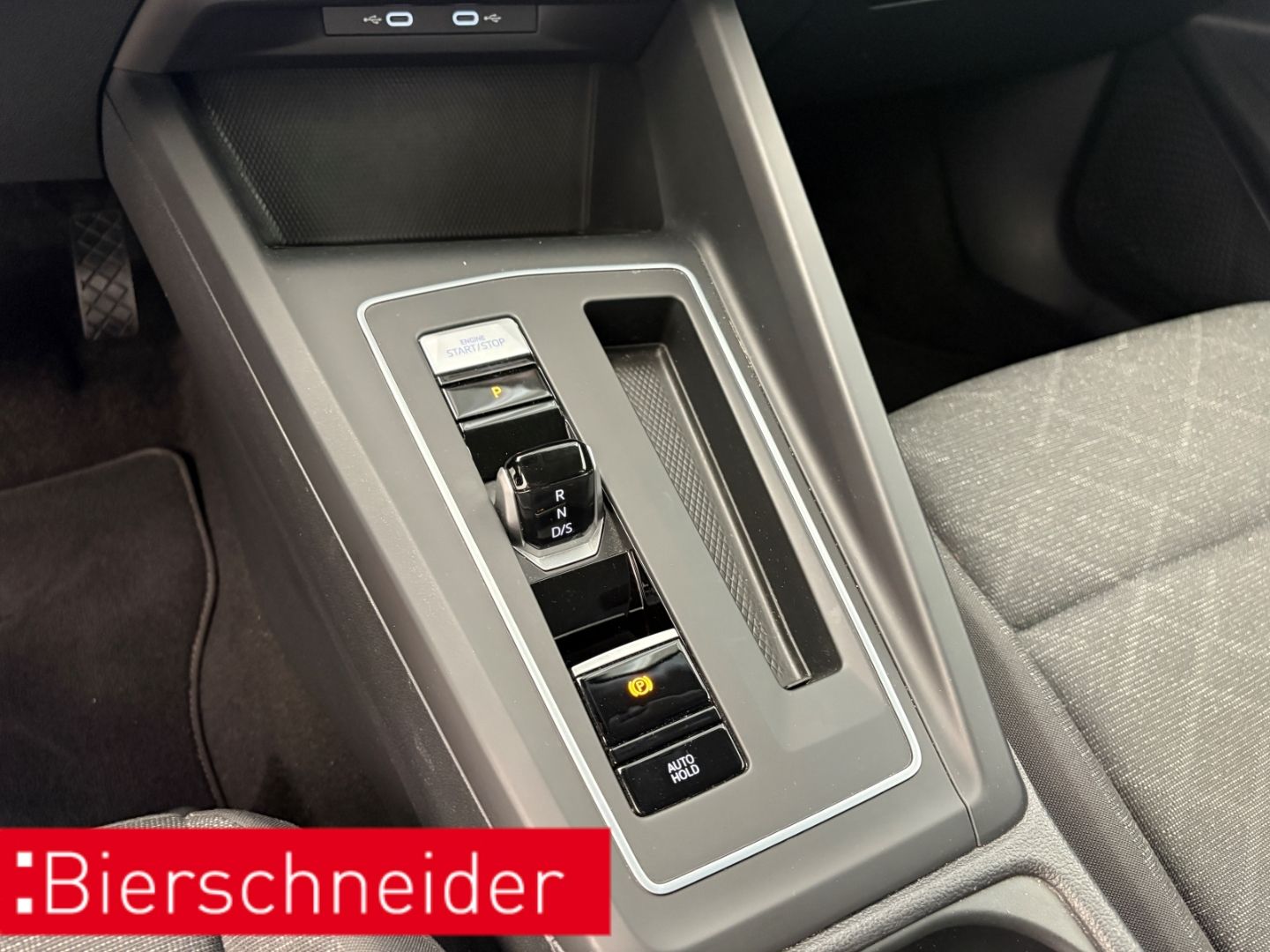Volkswagen Golf 1.0 eTSI DSG DIGITAL COCKPIT LED NAVI PDC D foto 15