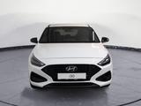 Hyundai i30 1.5 T-GDI Hybrid Advantage Bluetooth PDC Kur - Hyundai i30: Blue