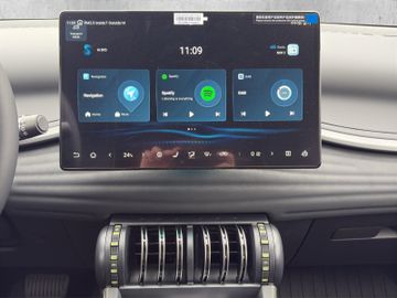 BYD ATTO 3 60,4kWh Design 360 Pano Navi Wärmepumpe