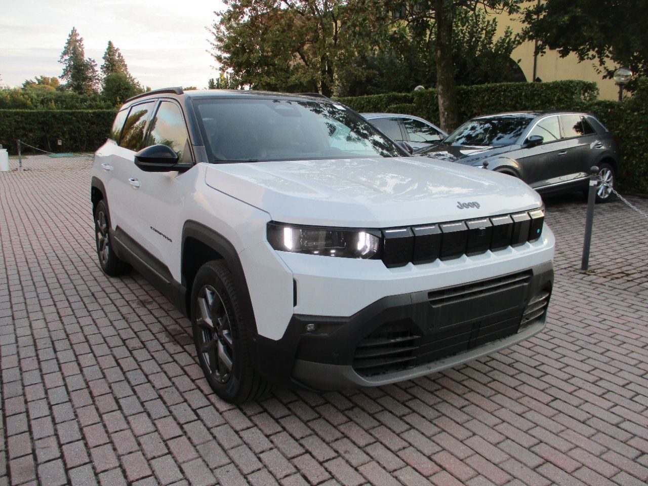 Jeep Compass 1.2 turbo 48V e-hybrid Summit Editi imagem 2
