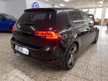Volkswagen Golf - 5