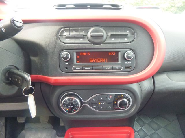 Fahrzeugabbildung Renault Twingo 1,0 Chic >69.687KM/Klima/TEMP<