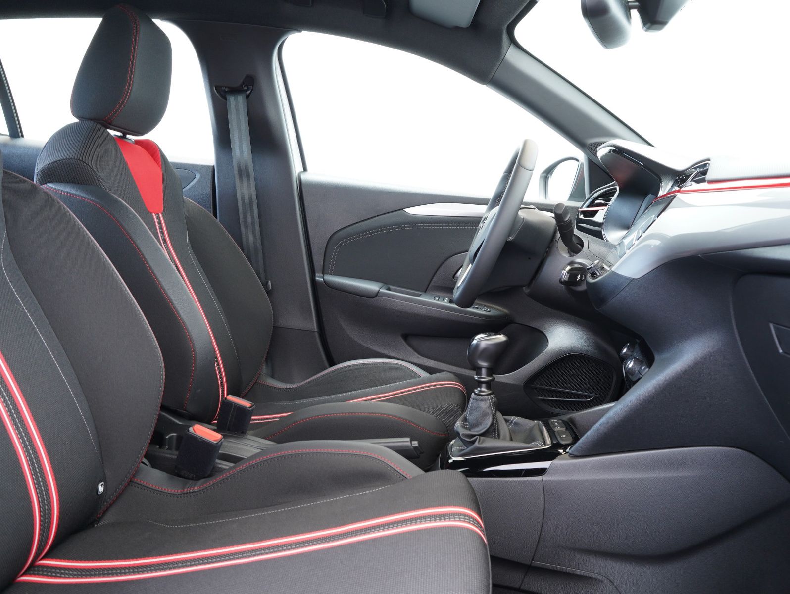 Fahrzeugabbildung Opel Corsa F 1.2 Turbo GS CARPLAY/LED/PDC/SHZ