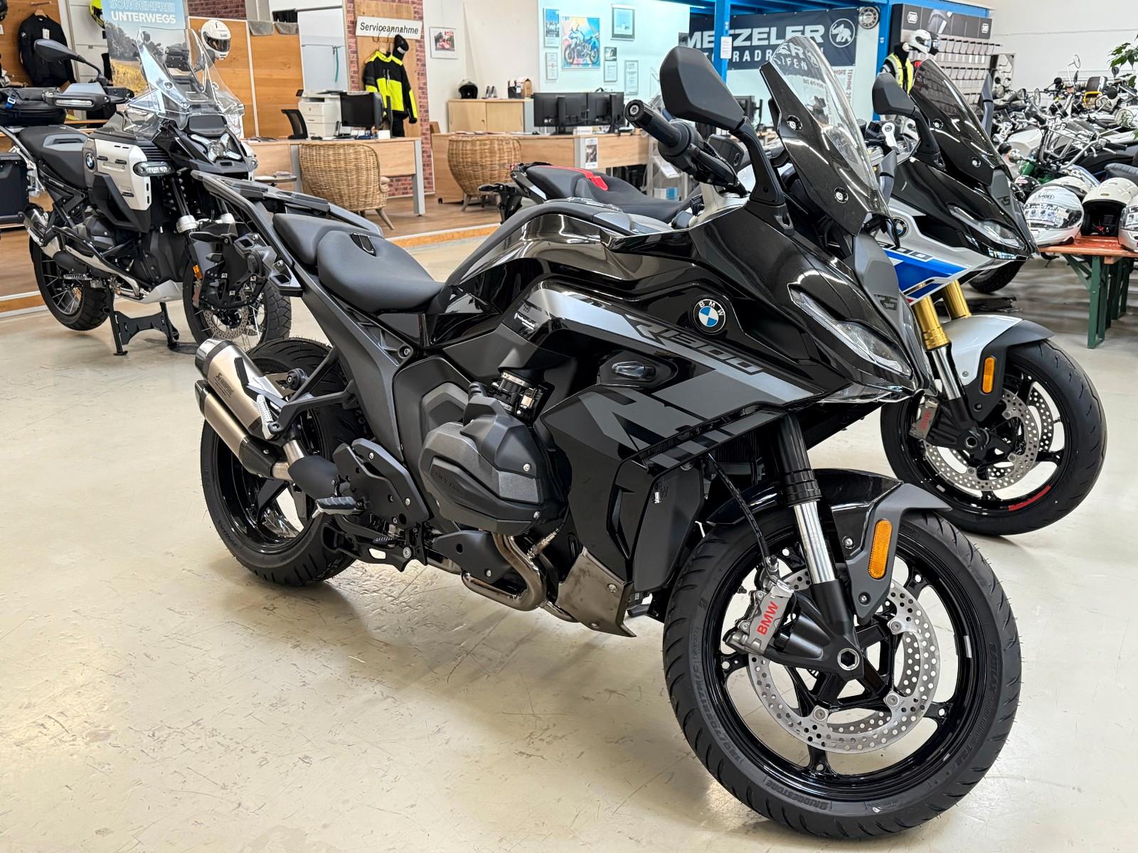 BMW R 1300 RS Triple Black ASA