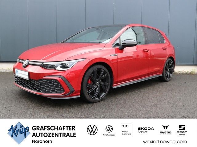 Volkswagen Golf VIII GTD /BLACKSTYLE/MATRIX/PANO/KAM/ACC