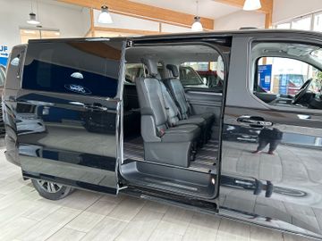 Ford Tourneo Custom Bus 320 L2 Tourneo Titanium AWD
