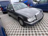 Mercedes-Benz Mercedes W124 300E 4 Matic - Mercedes-Benz 300 aus 1991: 300e