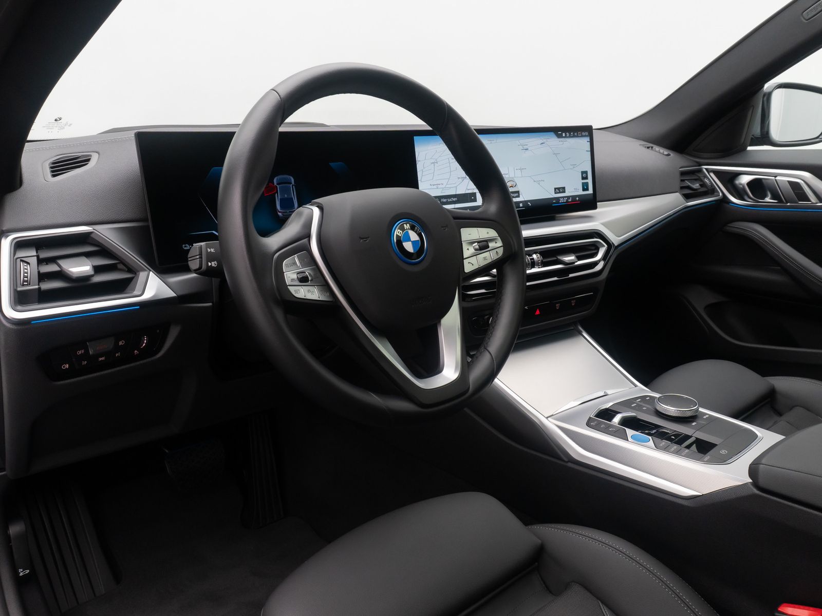 Fahrzeugabbildung BMW i4 eD40 GC Glasdach HiFi 360&deg; Alarm HUD AHK DAB