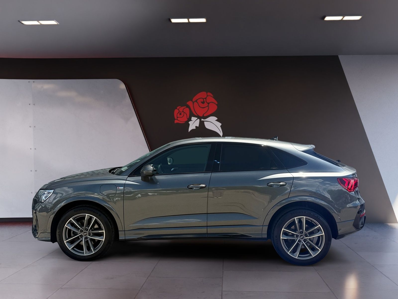 Audi Q3 Sportback 1.4 TFSI e S-line AHK Navi RFK LED foto 3
