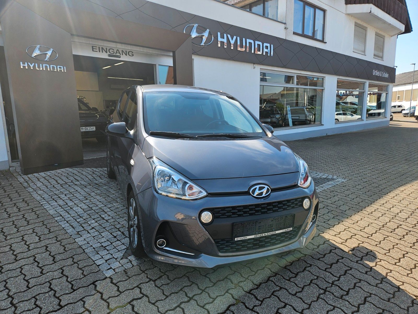 Hyundai i10