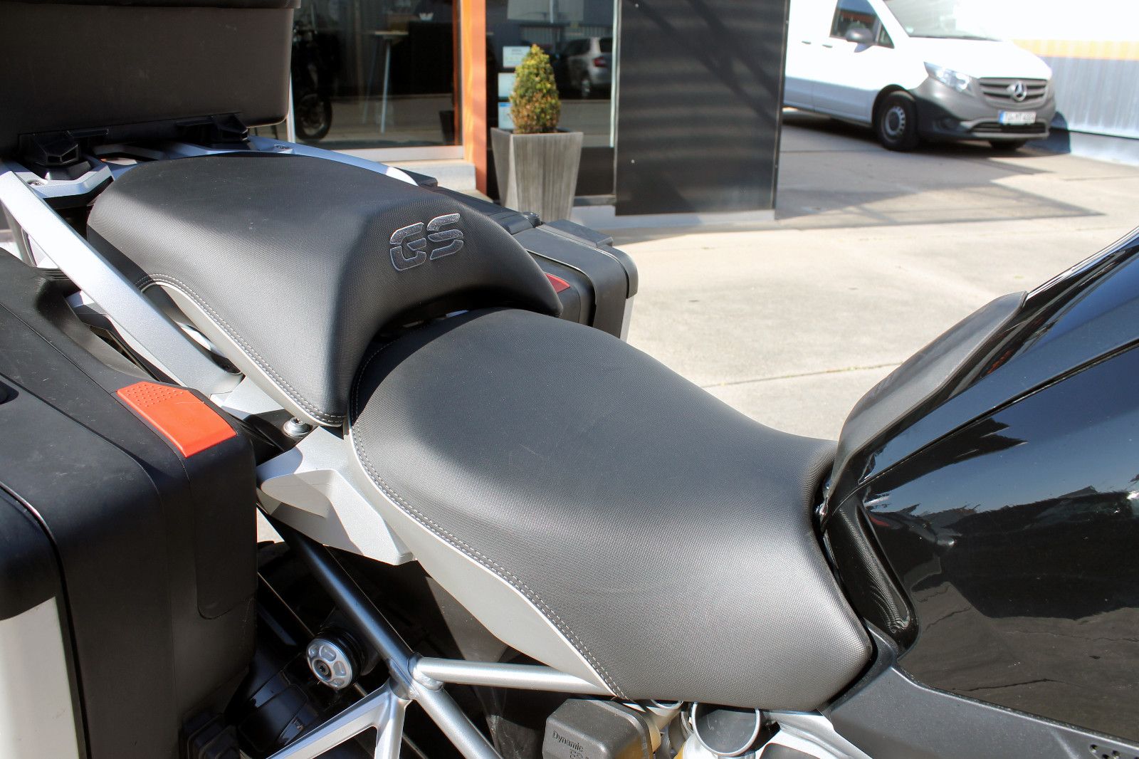 Fahrzeugabbildung BMW R 1200 GS LC LED Navi Schaltautom. Kurven-ABS