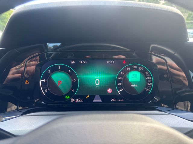Golf VIII Variant 2.0 TDI DSG*App*Navi*ACC*LH+SH