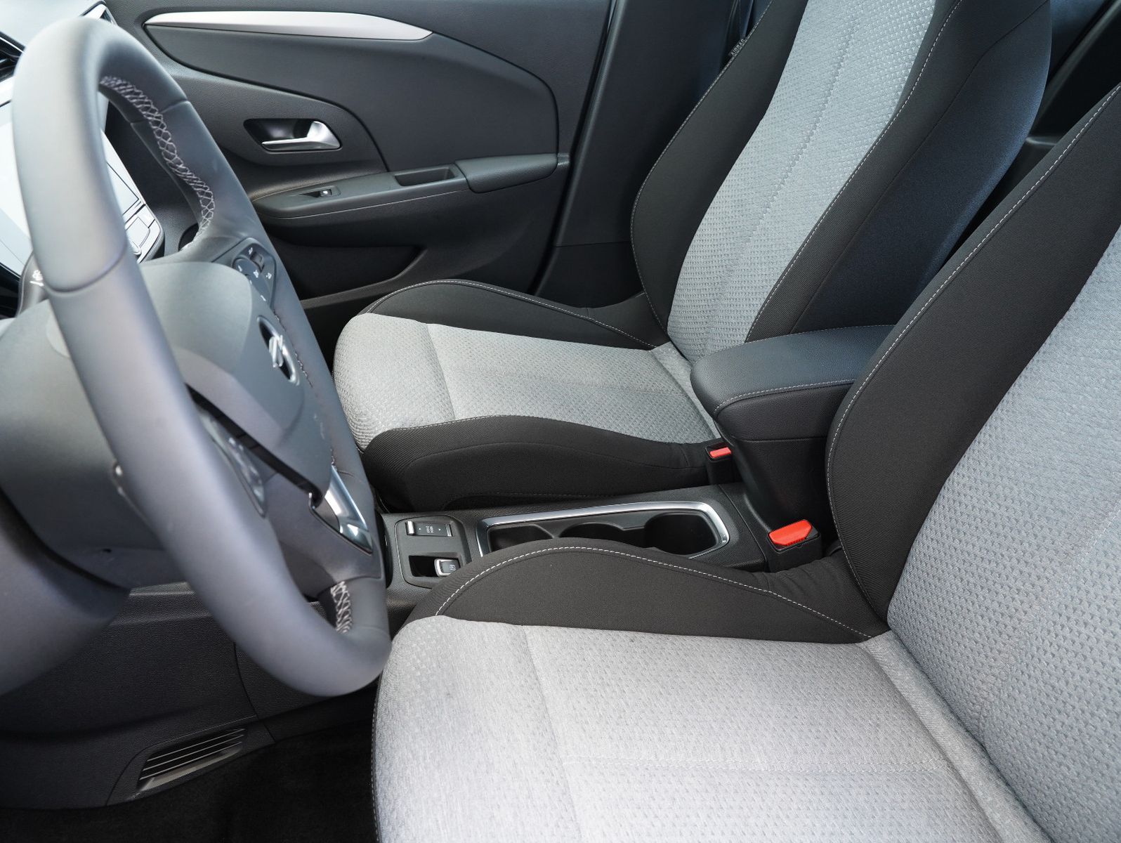 Fahrzeugabbildung Opel Corsa F e Edition FACELIFT/LED/11KW/SOH100