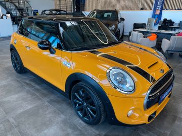MINI Cooper SD *1.HAND*HEAD-UP*KAM*LED*PDC*TEMP*PANO*