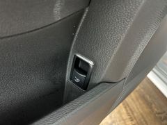 MERCEDES-BENZ E 220 CDI BE/ RENTNER/ 66.tKM/ GARANTIE/ MERCEDES-BENZ E 220 CDI BE/ RENTNER/ 66.tKM/ GARANTIE/