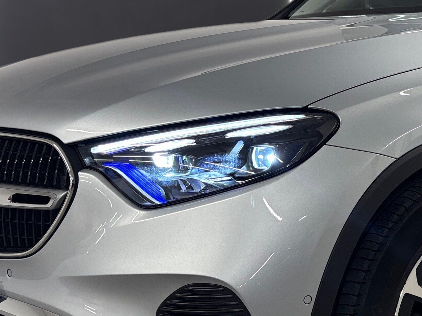 Fahrzeugabbildung Mercedes-Benz GLC 200 4M Avantgarde*AHK*Pano*360°*Digital*Memo