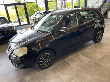 Volkswagen Polo IV Comfortlin *KLIMA*ELEKTR.FENSTER-SPIEGEL