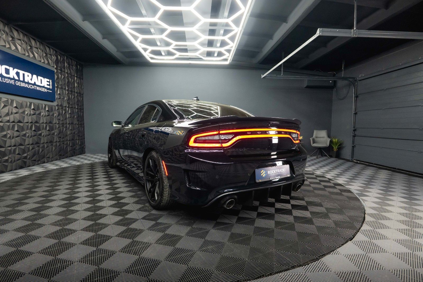 Fahrzeugabbildung Dodge Charger 6.4 V8 SRT 392 SCAT PACK DAYTONA Perform