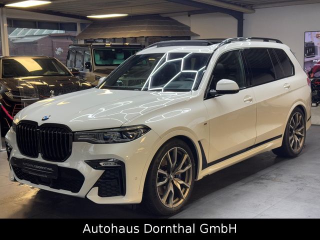 BMW X7 M50i/PANO/7-SEATS/ENTERTAINMENT/LUFT/H&K