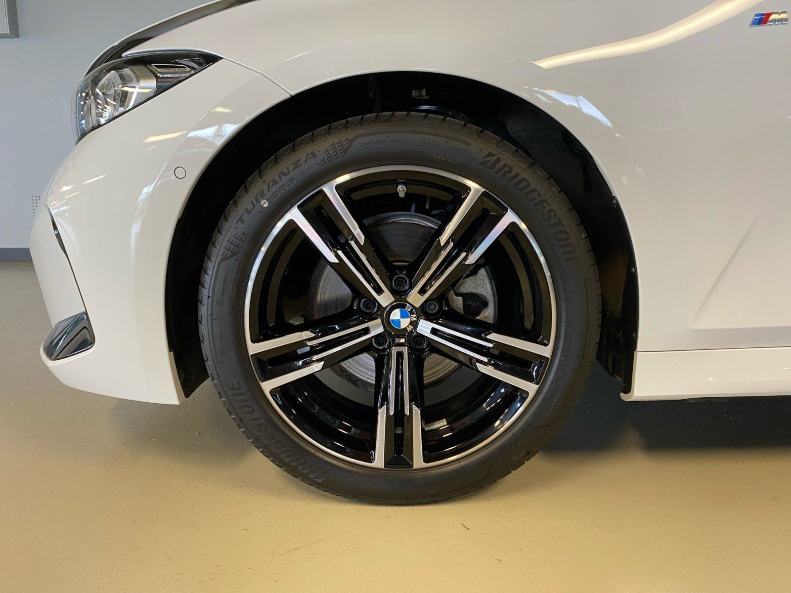 BMW 320 - Bild 16