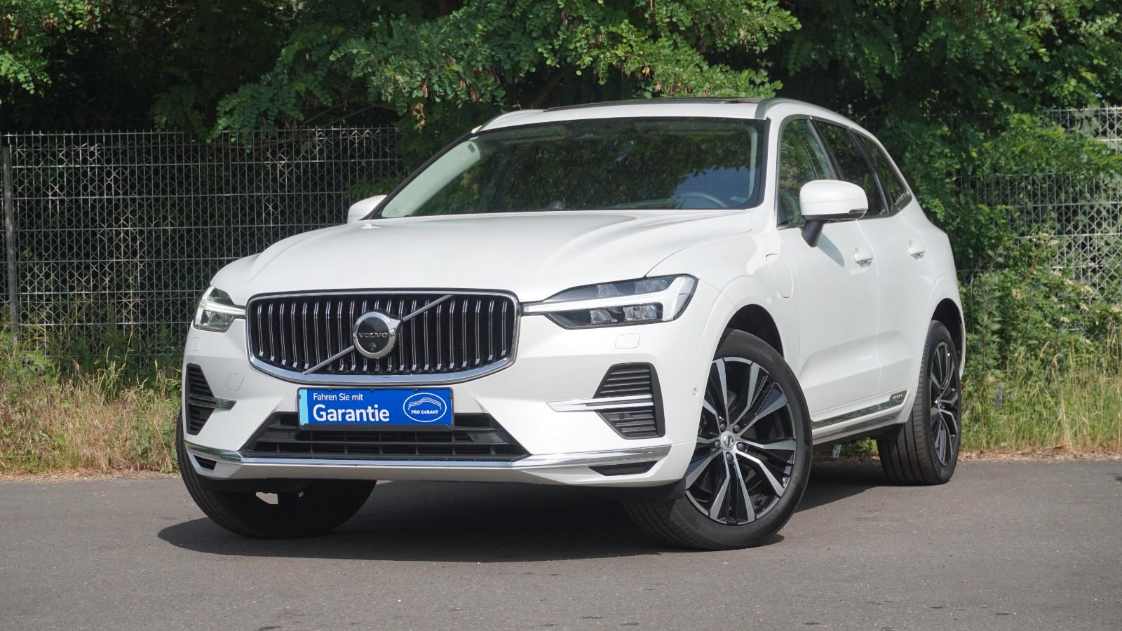 Volvo XC60 T8 Ultimate Bright Pilot/B&W/HuD/AHK/Pano