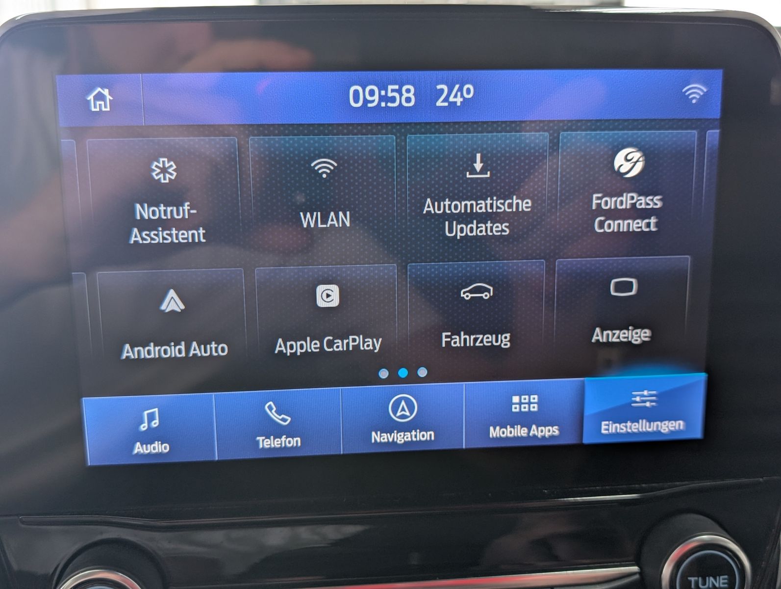 Fahrzeugabbildung Ford Tourneo Custom 320 L2LEDER KAM LED ZHZ 2x KLIMA