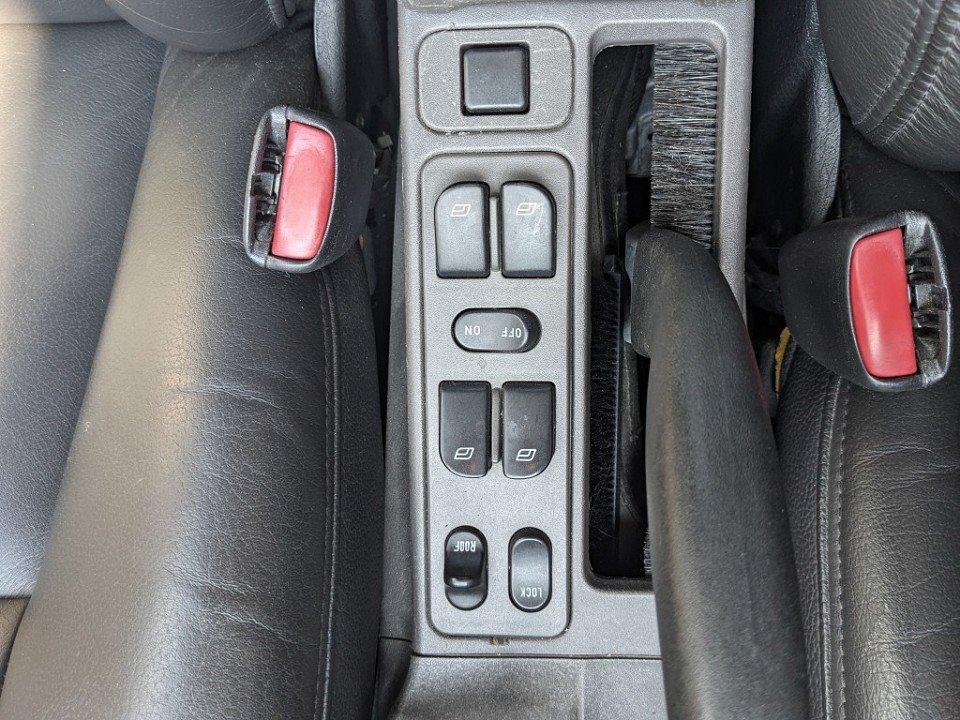SAAB 9-3 2.0T ANNIVERSARY 150CH - CUIR - SIÈGES CHAUFFANTS - BVM - CLIMATISATION AUTO - 1ERE MAIN - 169.690 KMS