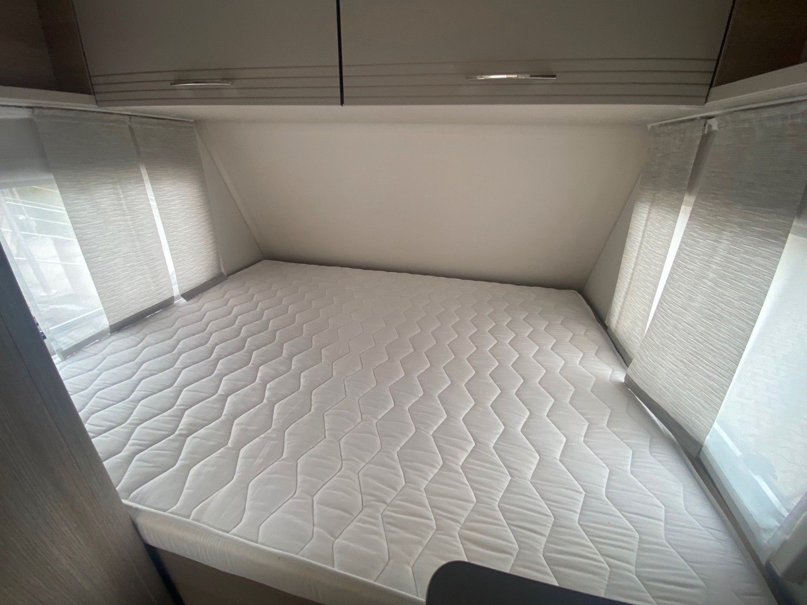 Fahrzeugabbildung Bürstner Premio Life 430 TS *1.360Kg*Paket 1+2