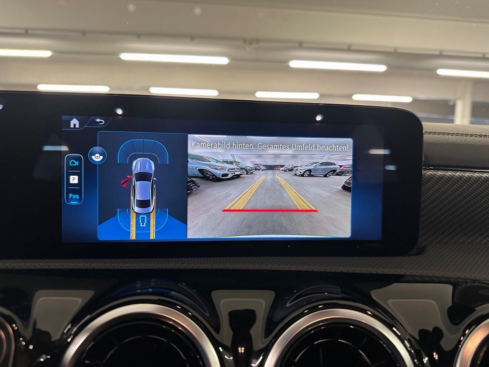 Fahrzeugabbildung Mercedes-Benz CLA 200 Progressive*LED*Kamera*CarPlay*Spur*MBUX
