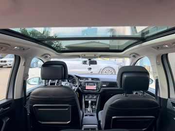 Volkswagen Touran - 8