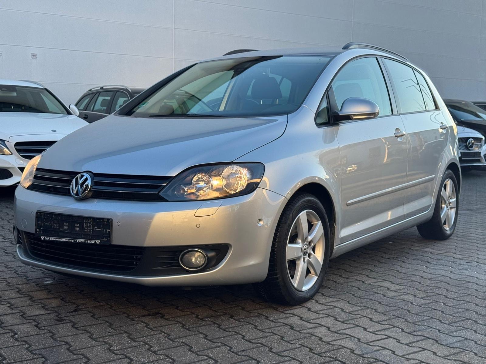 Volkswagen Golf Plus VI Team BMT /SHZ/AHK/PDC/TÜVAU NEU/2HD