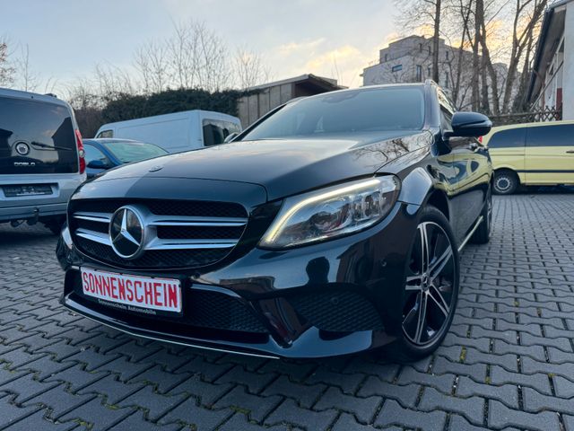 MERCEDES-BENZ C300de T*Multibeam LED*Scheckheft*AHK*