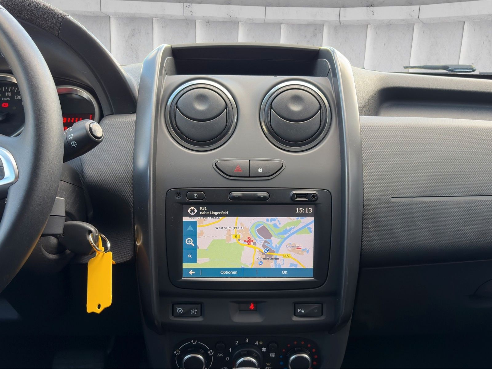 Fahrzeugabbildung Dacia Duster Prestige 4x2*AHK*Navi*SHZ*Leder**