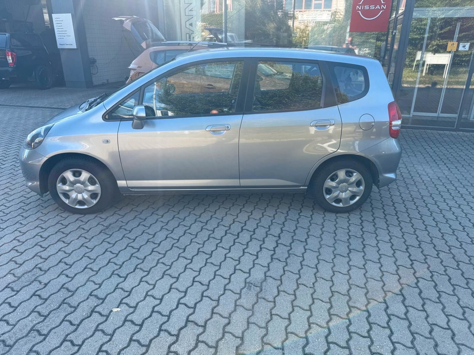 Fahrzeugabbildung Honda Jazz 1.2 wenig KM, Klima, top gepflegt