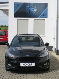 Ford Focus - 8