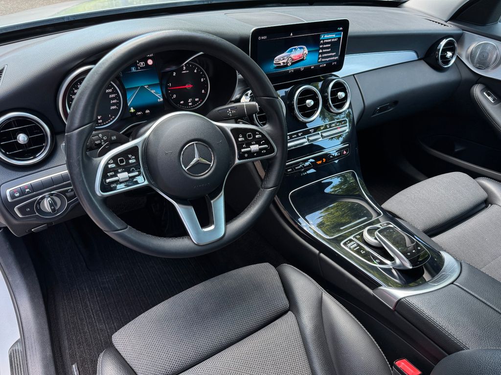 Mercedes-Benz C 220 T d, Distronic,Leder,Multibeam,AHK,Burmest