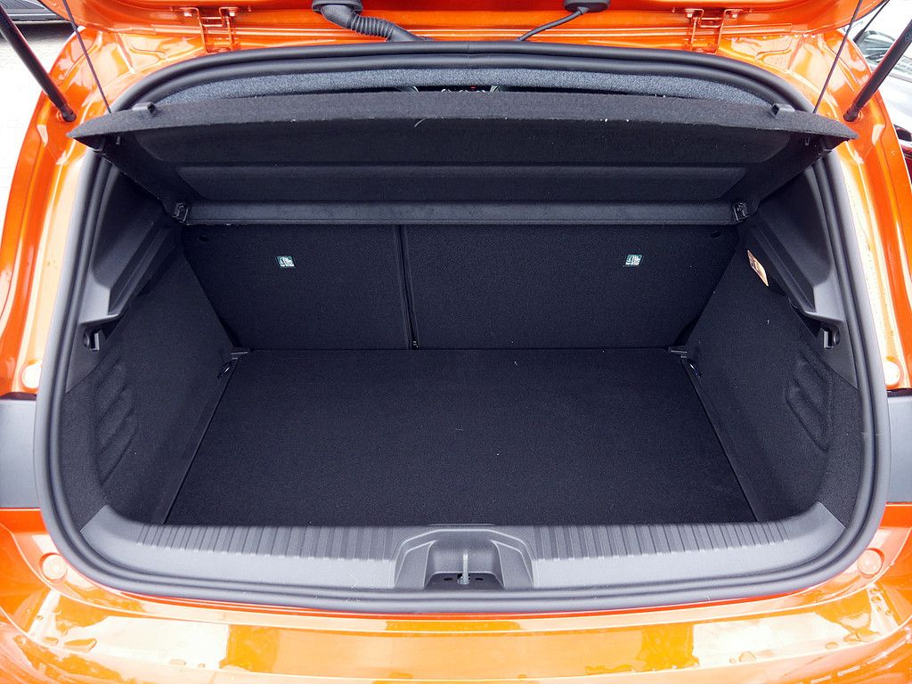 Fahrzeugabbildung Renault Clio Techno TCe 90