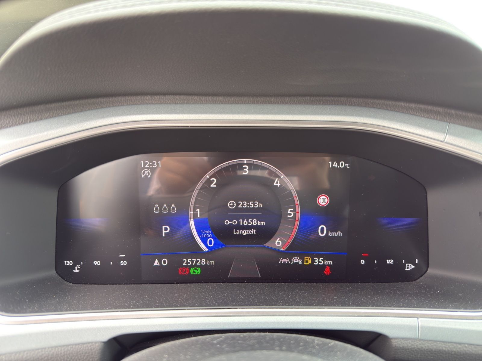 Volkswagen T-Roc - Bild 12