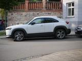 Mazda MX-30 36KWH 105kW First Edition First Edition - Mazda MX-30 von privat