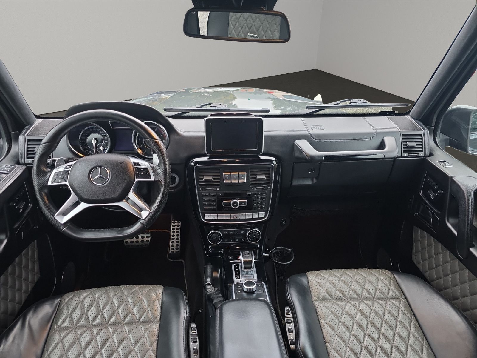 Fahrzeugabbildung Mercedes-Benz G 63 AMG G -Modell DESIGNO