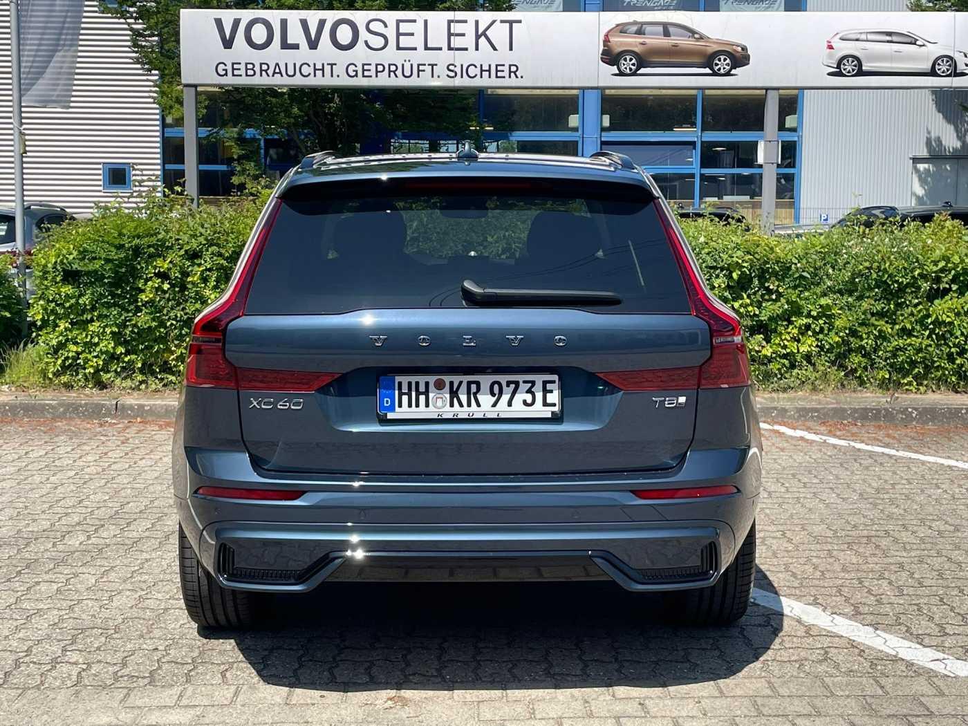 Volvo XC60 T8 AWD *FACELIFT* Ultra Dark*B&W*HUD*360° V