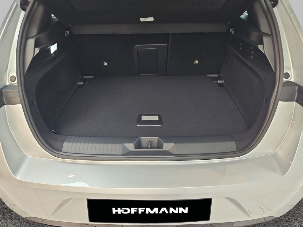 Fahrzeugabbildung Opel Astra Hybrid 107 kW Ultimate (L)