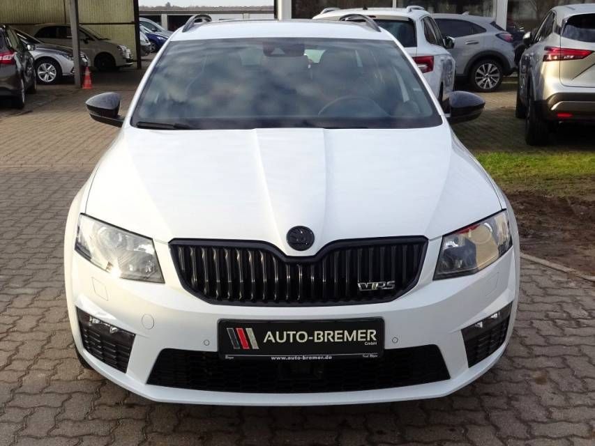 Fahrzeugabbildung SKODA Octavia Combi 2,0 TSI RS 230 Navi