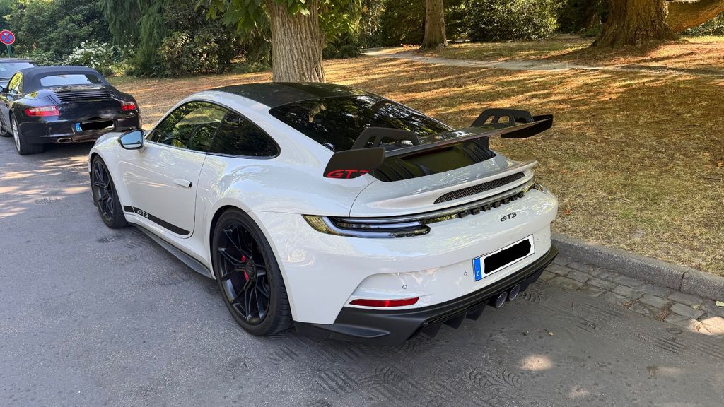 Image of Porsche 992