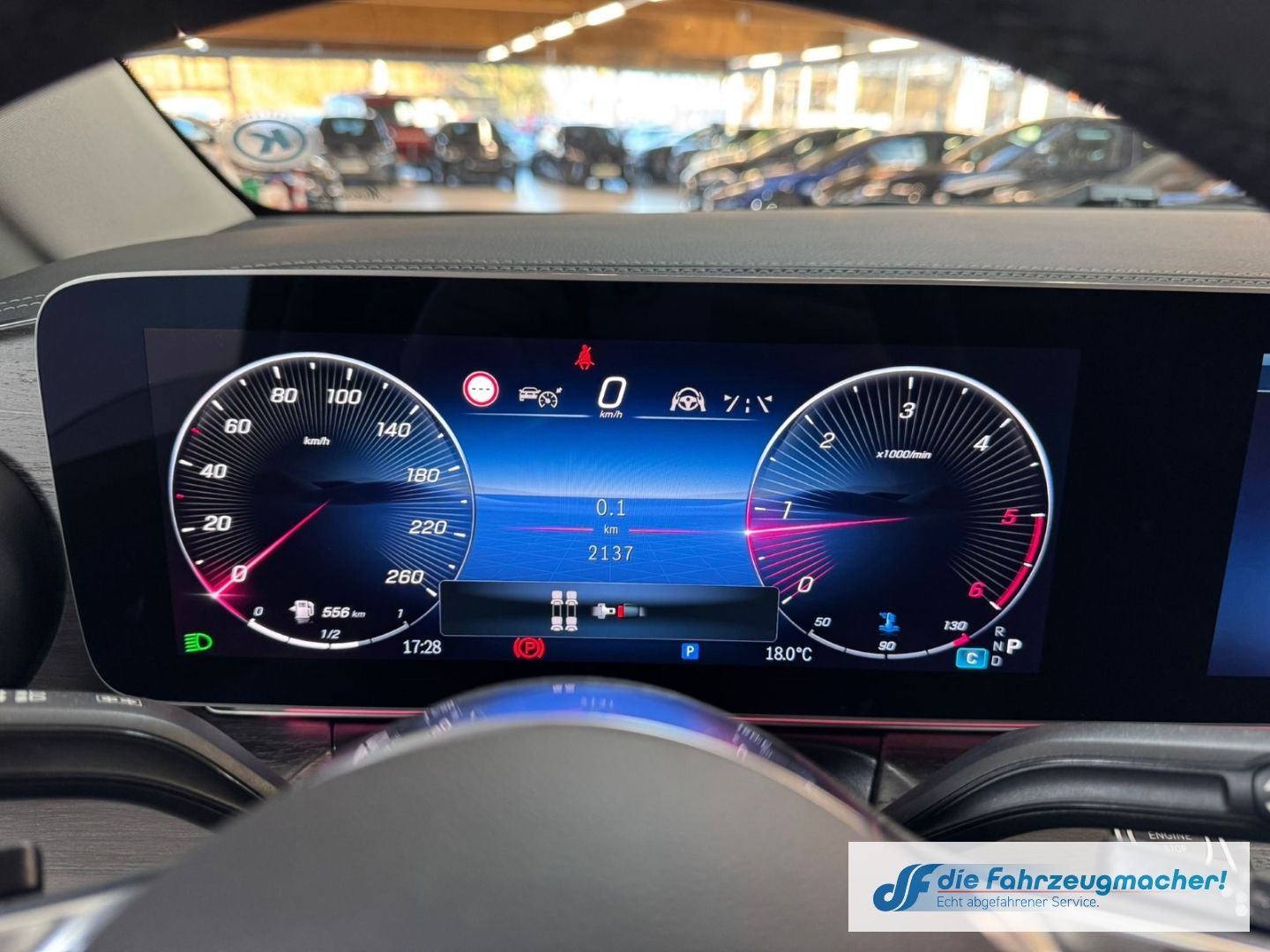 Fahrzeugabbildung Mercedes-Benz V 250 d 4MATIC AVANTGARDE lang LuftF. Pano 360 A