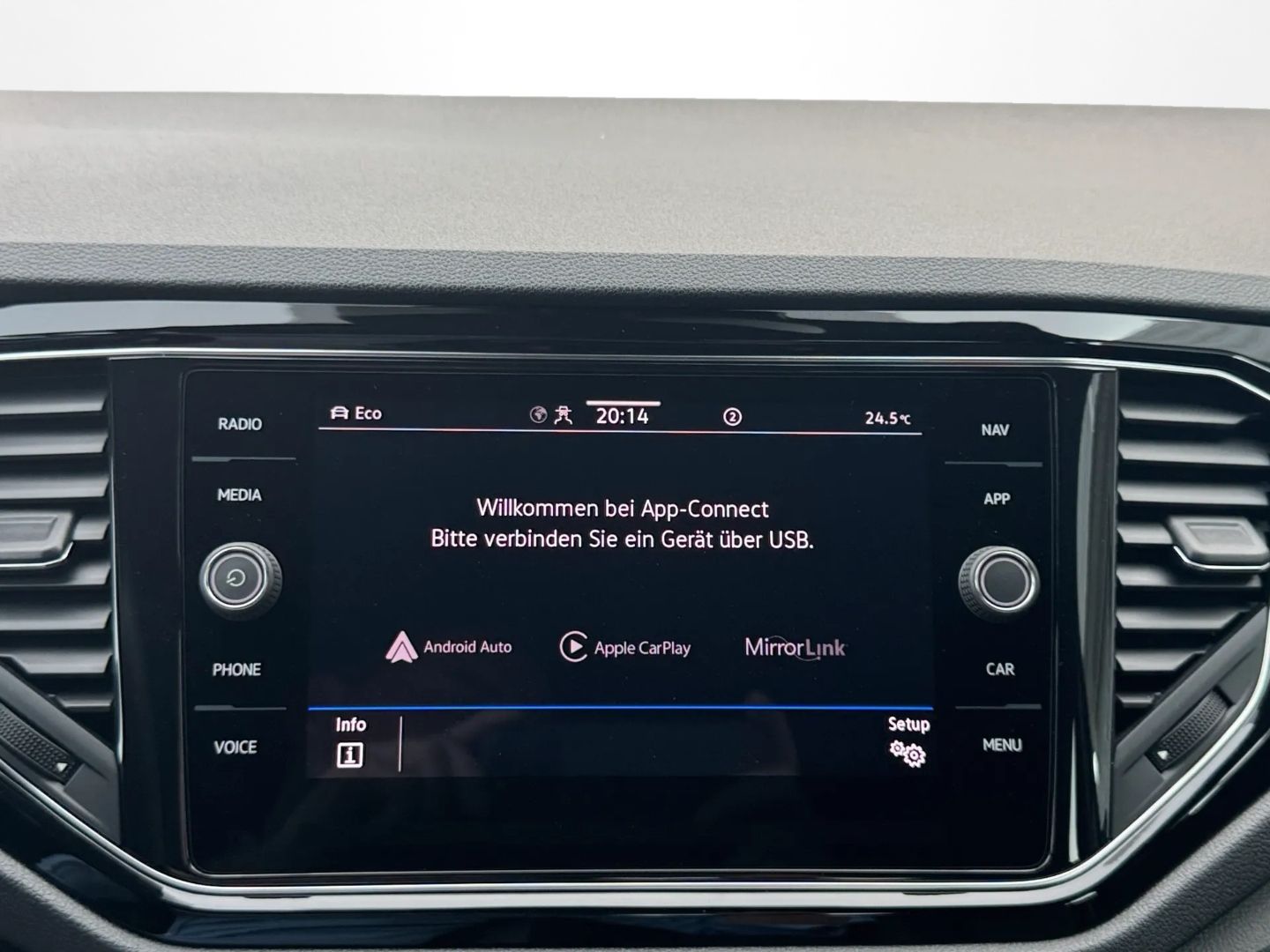 T-Roc 1.5 TSI Sport DSG *NAVI*LED*STDHZG*AHK*