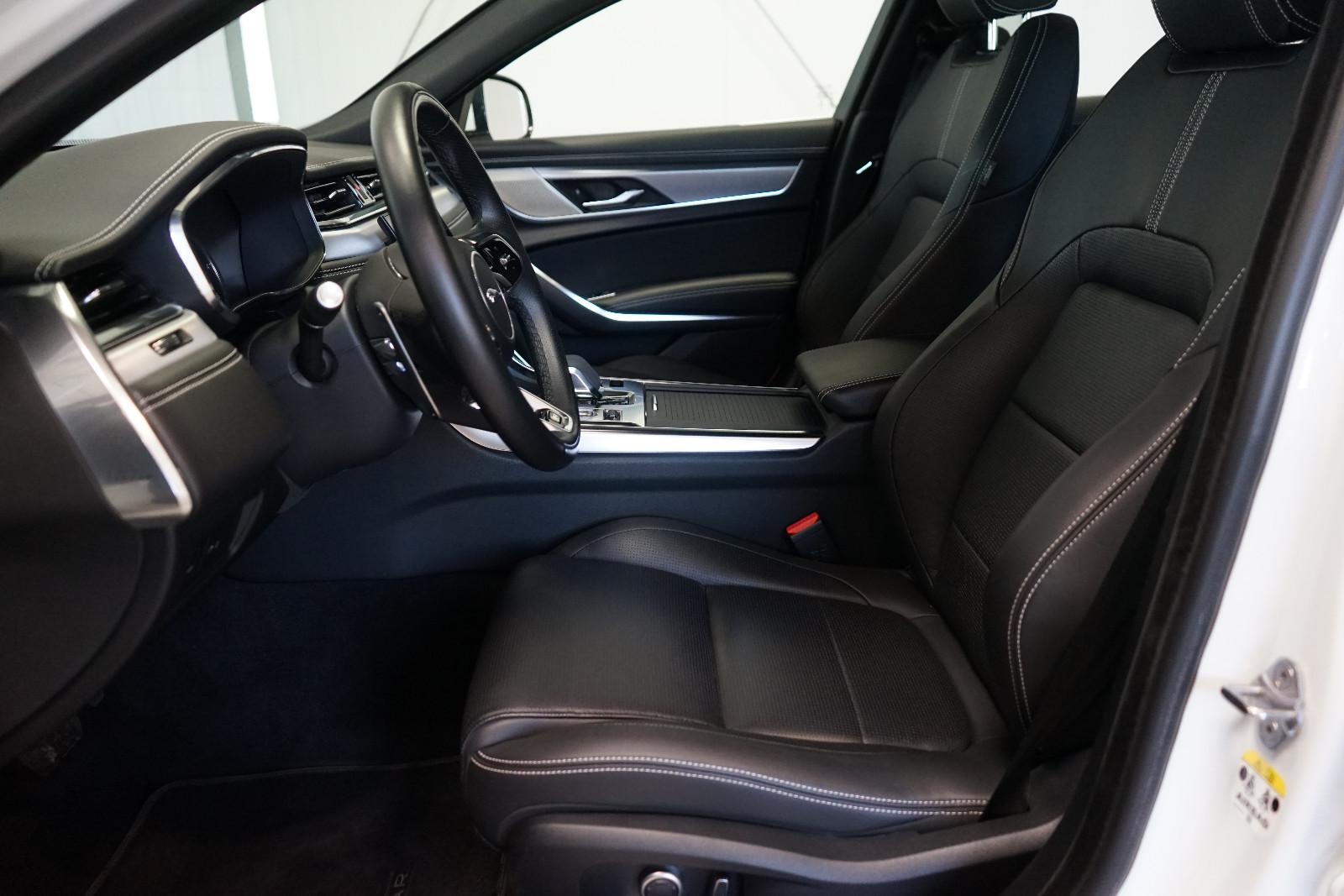 Jaguar XF Sportbrake D200 R-Dynamic Kamera+SHZ+Leder